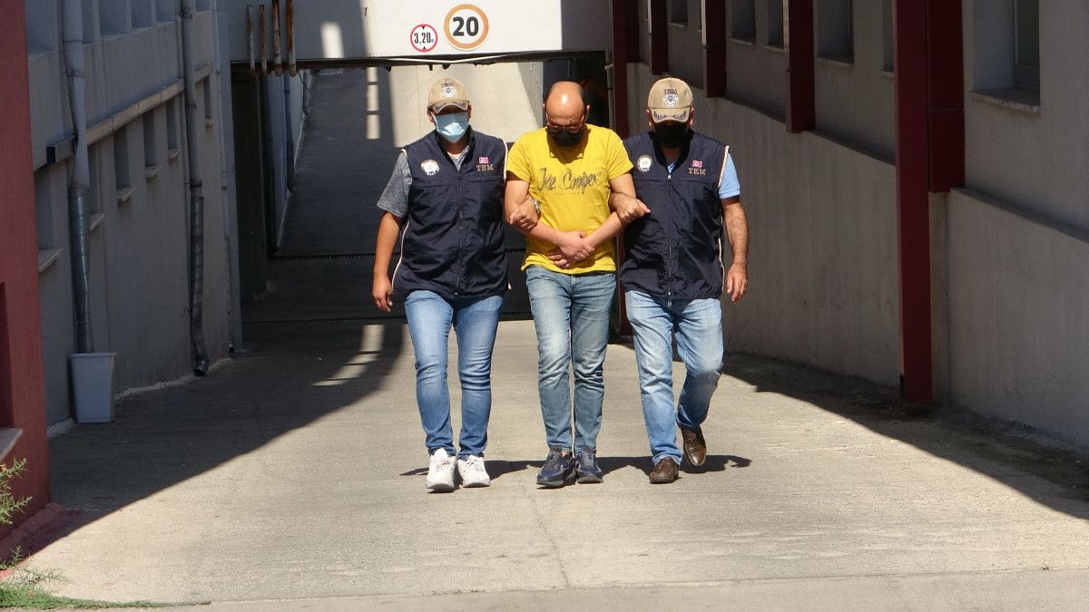 Adana daki firari FETÖ cü öğretmen yakalandı #2