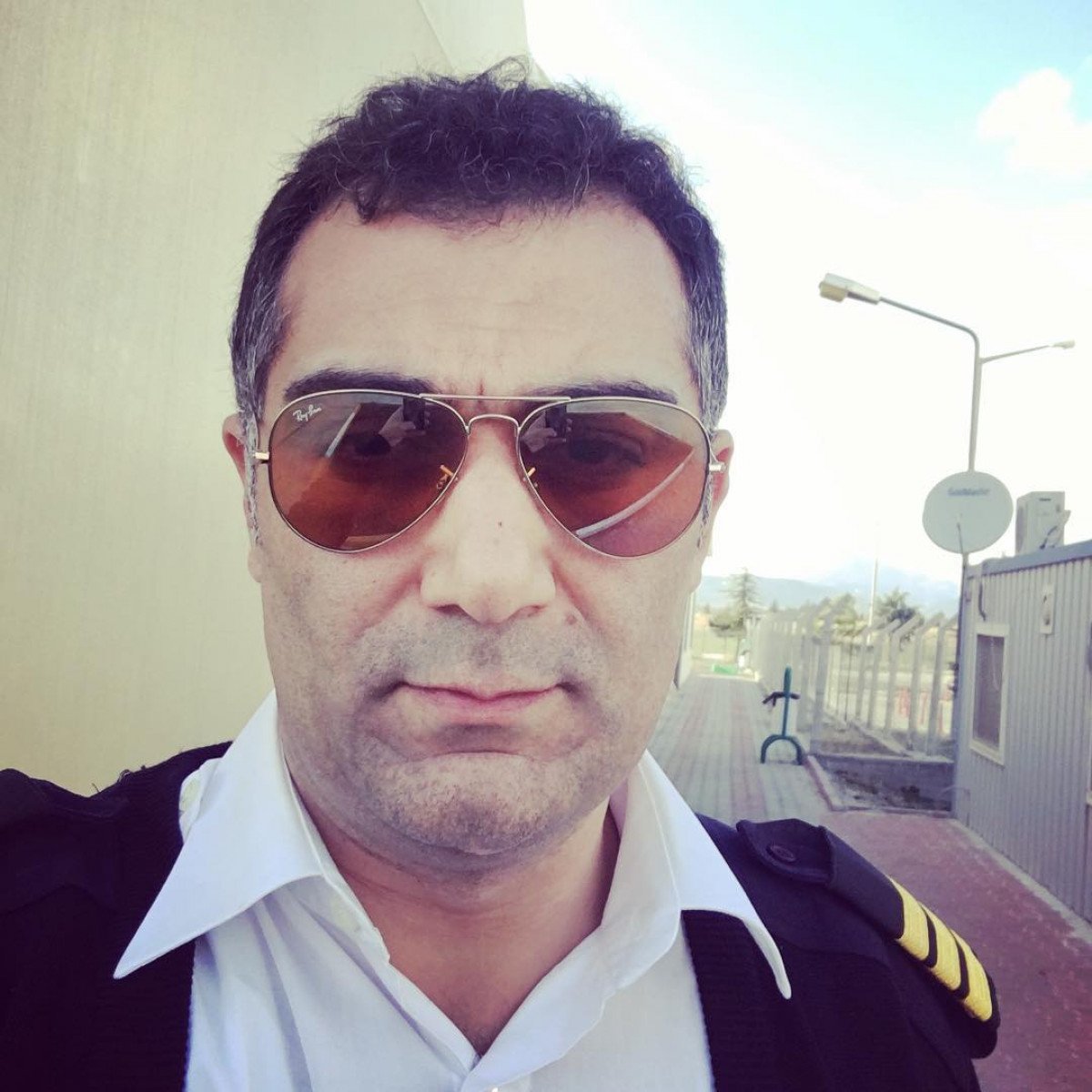 Kahramanmaraş’taki uçak kazasında can veren pilotun evinde hüzün var #3