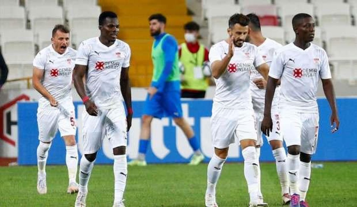 Sivasspor turu geçti #1