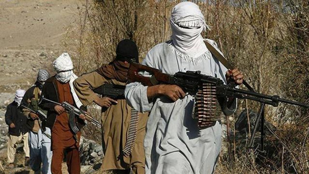 Taliban, Afganistan da 9 vilayet merkezini ele geçirdi #1