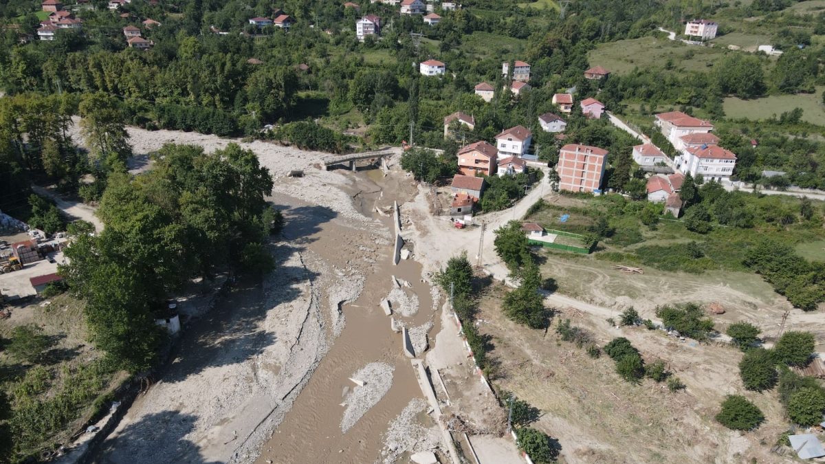 Türkeli'de sular çekilince felaketin boyutu ortaya çıktı